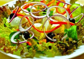 salad-1095649_640